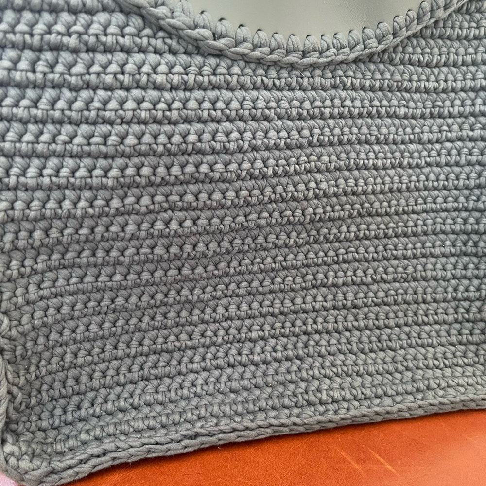 Mizele Handmade Leather & Knit Bag - Picture 7 of 13